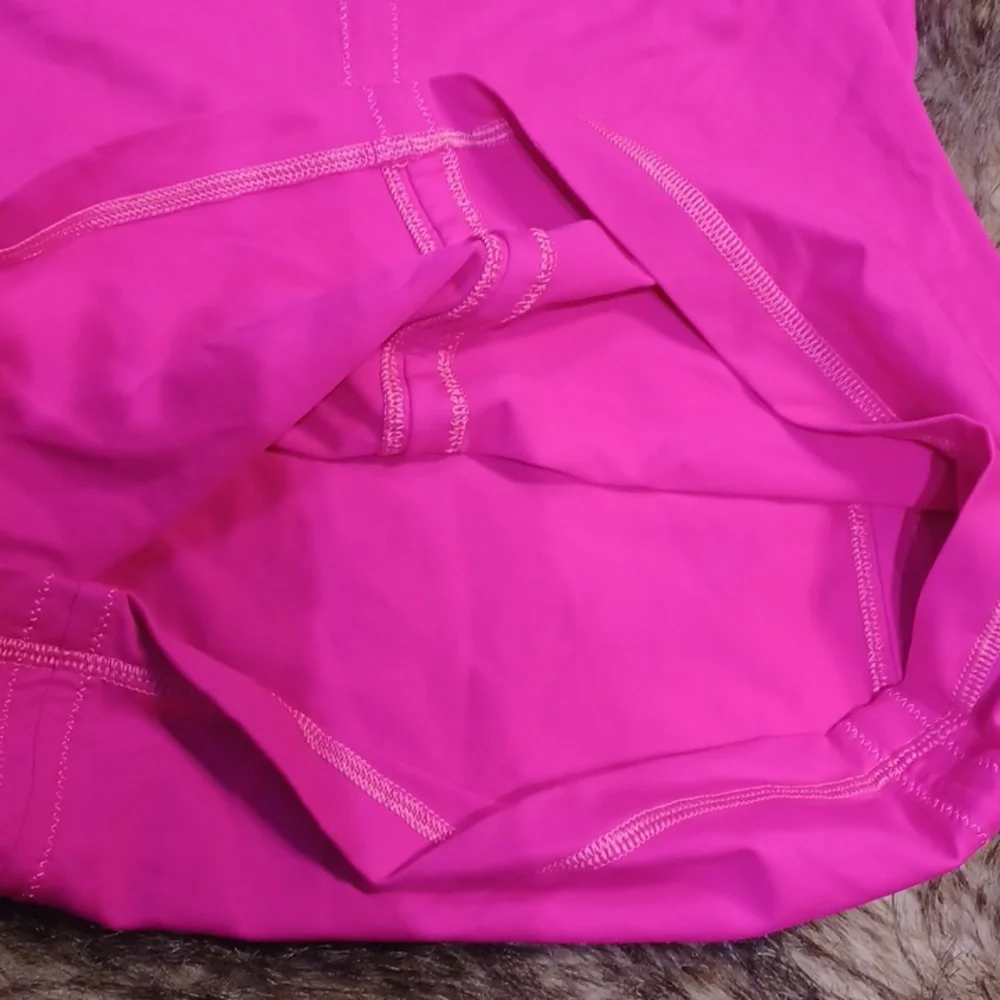 Lululemon top - Picture 6 of 12